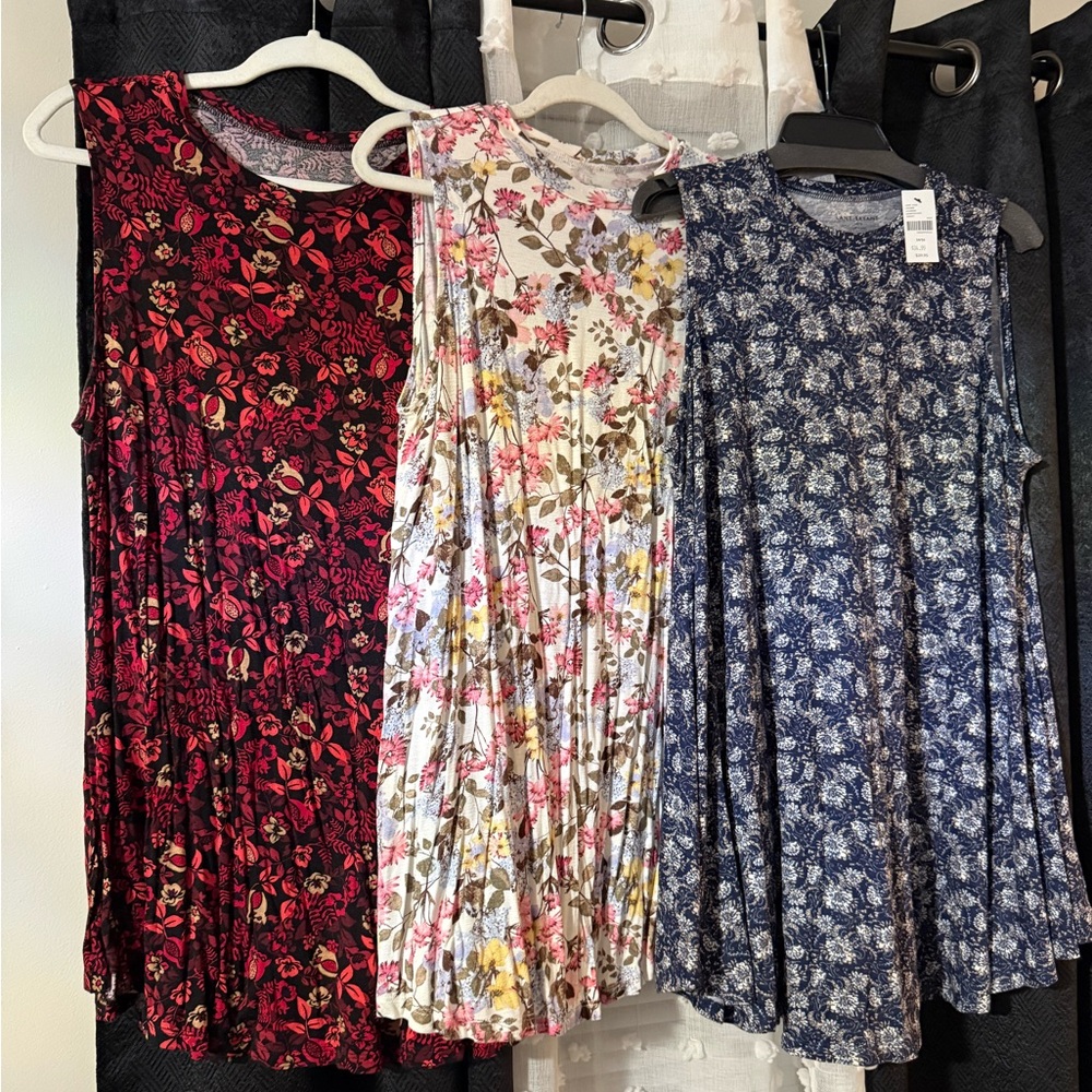 Lane Bryant NWT Floral sleeveless Women's Tunics - 14/16 plus (3 shirts)